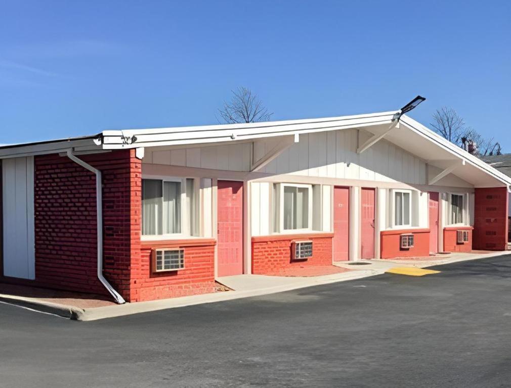Travelodge By Wyndham Bay Shore Long Island Ngoại thất bức ảnh