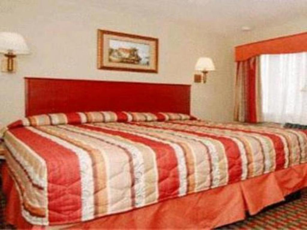 Travelodge By Wyndham Bay Shore Long Island Ngoại thất bức ảnh