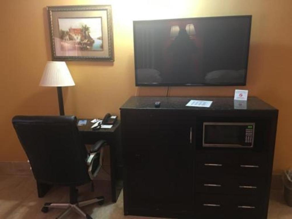Travelodge By Wyndham Bay Shore Long Island Ngoại thất bức ảnh