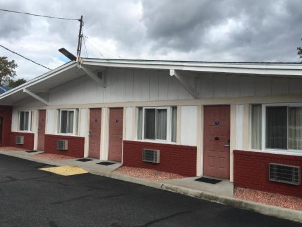 Travelodge By Wyndham Bay Shore Long Island Ngoại thất bức ảnh