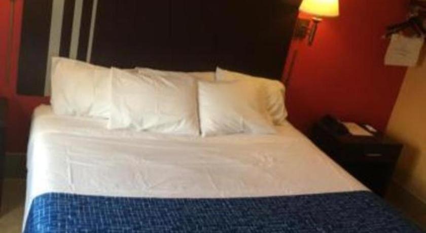 Travelodge By Wyndham Bay Shore Long Island Ngoại thất bức ảnh