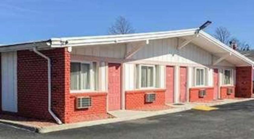 Travelodge By Wyndham Bay Shore Long Island Ngoại thất bức ảnh